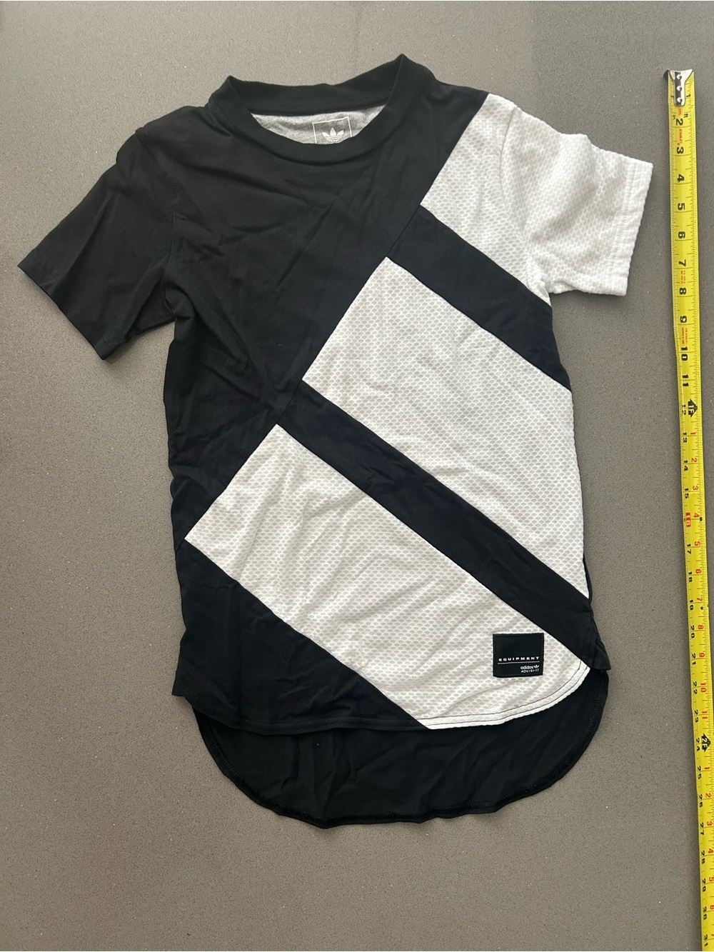 Adidas Equipment Athletic T-Shirt Black White Geometric kids size S..